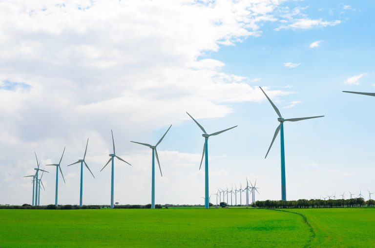 7 Ways Tech Development Improves Global Sustainability 7 Ways Tech Development Improves Global Sustainability